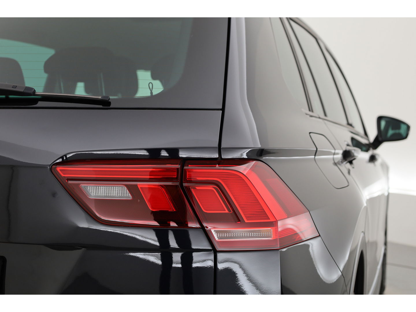 Volkswagen Tiguan 1.5 TSI DSG 150pk ACT | Navi | Camera | Travel Assist | Stoel- Stuurverw. | Dodehoekdet.