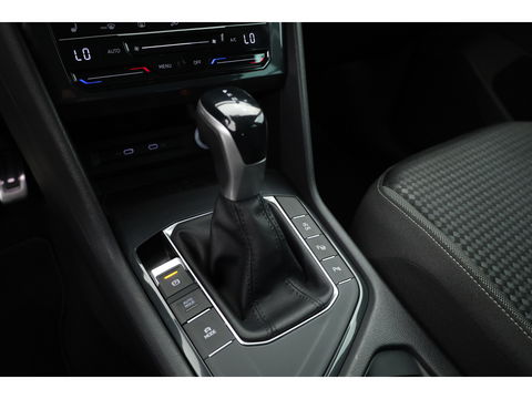 Volkswagen Tiguan 1.5 TSI DSG 150pk ACT | Navi | Camera | Travel Assist | Stoel- Stuurverw. | Dodehoekdet.