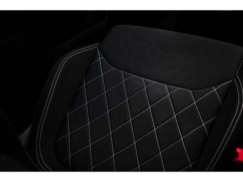 Škoda Karoq 1.5 TSI 150PK DSG Sportline | TREKHAAK  | DIGI DASH | NAVI | ELEKTRISCH BEDIENBARE ACHTERKLEP | ADAPTIVE CRUISE CONTROL