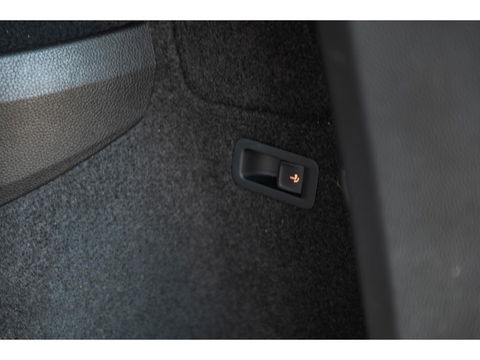 Škoda Karoq 1.5 TSI 150PK DSG Sportline | TREKHAAK  | DIGI DASH | NAVI | ELEKTRISCH BEDIENBARE ACHTERKLEP | ADAPTIVE CRUISE CONTROL