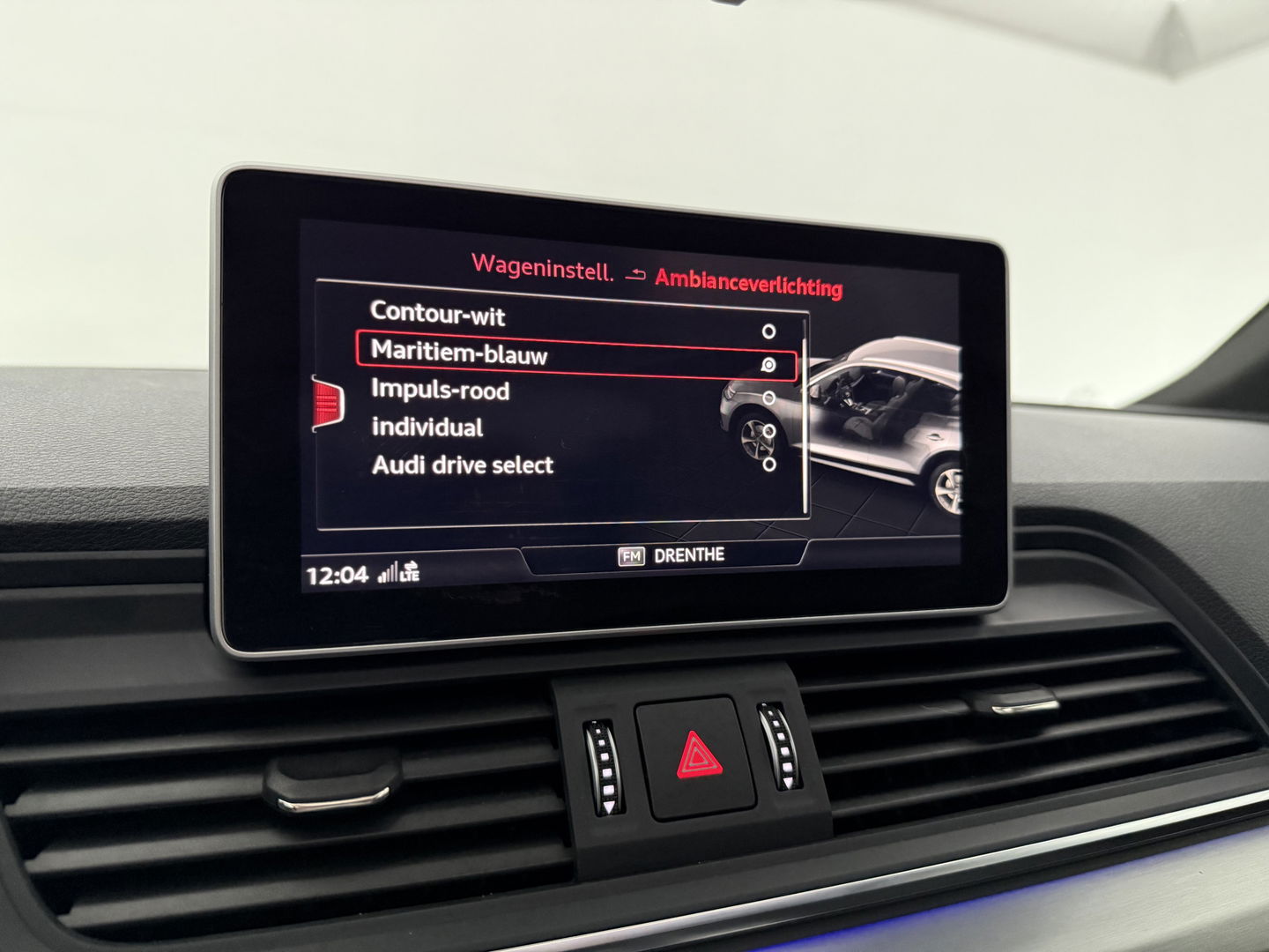 Audi Q5 50 TFSI e Quattro S-line | Pano | Luchtvering | Memory | Sfeerverl. | Trekh. | Carplay | Parkeersens. | Keyless | NAP