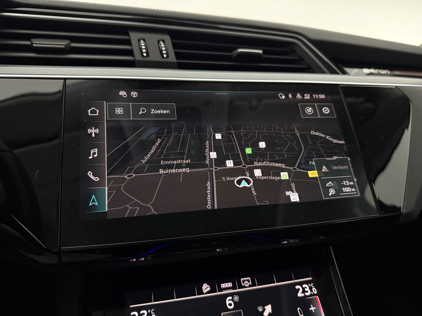 Audi e-tron 50 Quattro Business edition Plus 71 kWh | SOH 92% | Pano | Memory | Virtual | Sfeer | Camera | Carplay | Stoelverw. | Keyless | NAP