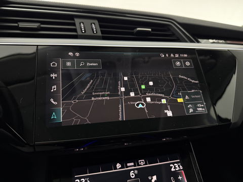 Audi e-tron 50 Quattro Business edition Plus 71 kWh | SOH 92% | Pano | Memory | Virtual | Sfeer | Camera | Carplay | Stoelverw. | Keyless | NAP