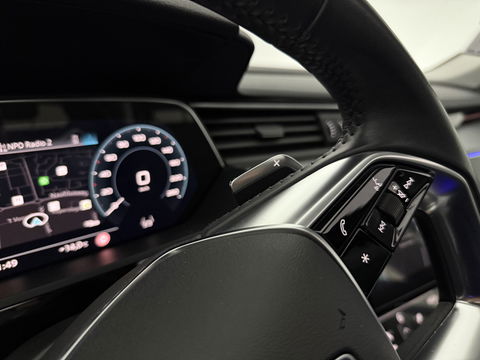 Audi e-tron 50 Quattro Business edition Plus 71 kWh | SOH 92% | Pano | Memory | Virtual | Sfeer | Camera | Carplay | Stoelverw. | Keyless | NAP