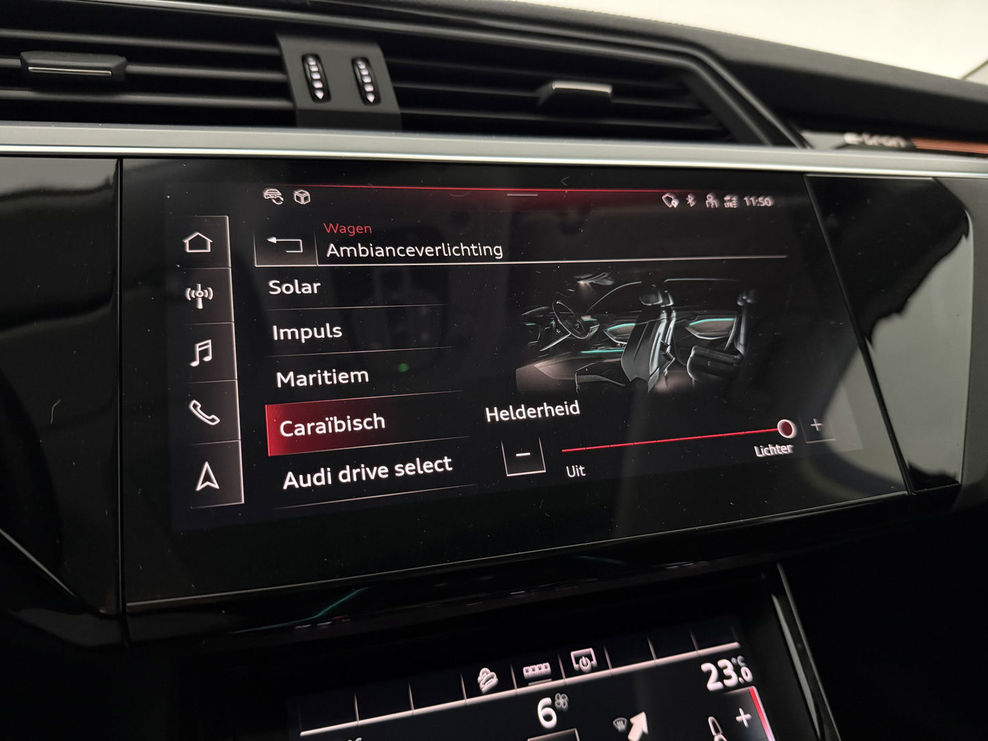 Audi e-tron 50 Quattro Business edition Plus 71 kWh | SOH 92% | Pano | Memory | Virtual | Sfeer | Camera | Carplay | Stoelverw. | Keyless | NAP