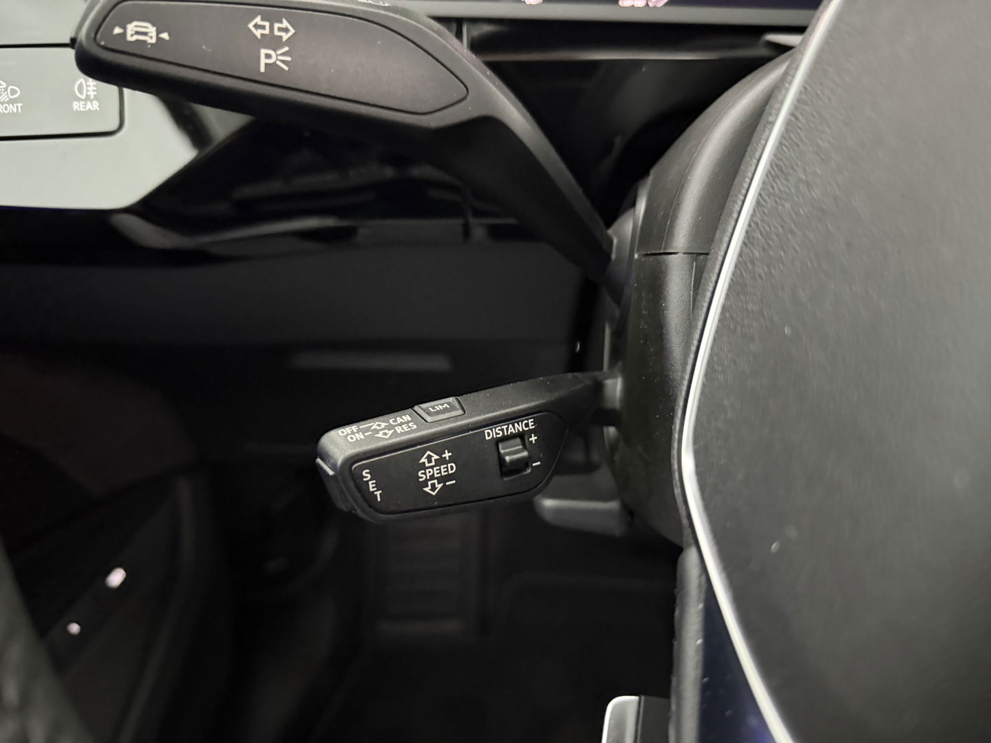 Audi e-tron 50 Quattro Business edition Plus 71 kWh | SOH 92% | Pano | Memory | Virtual | Sfeer | Camera | Carplay | Stoelverw. | Keyless | NAP