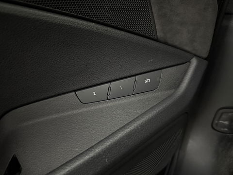 Audi e-tron 50 Quattro Business edition Plus 71 kWh | SOH 92% | Pano | Memory | Virtual | Sfeer | Camera | Carplay | Stoelverw. | Keyless | NAP