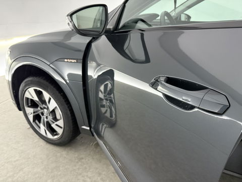 Audi e-tron 50 Quattro Business edition Plus 71 kWh | SOH 92% | Pano | Memory | Virtual | Sfeer | Camera | Carplay | Stoelverw. | Keyless | NAP