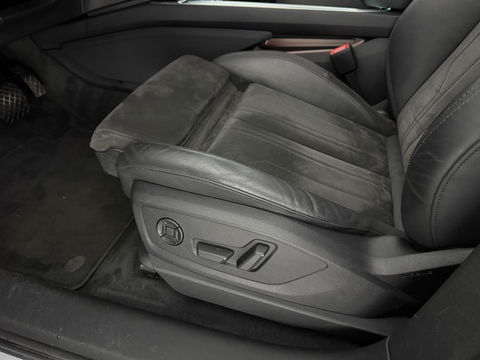 Audi e-tron 50 Quattro Business edition Plus 71 kWh | SOH 92% | Pano | Memory | Virtual | Sfeer | Camera | Carplay | Stoelverw. | Keyless | NAP