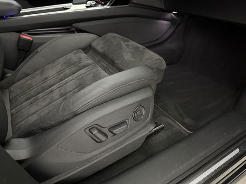 Audi e-tron 50 Quattro Business edition Plus 71 kWh | SOH 92% | Pano | Memory | Virtual | Sfeer | Camera | Carplay | Stoelverw. | Keyless | NAP