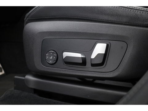 BMW X3 xDrive30e M Sport | Pano | Laser | Elek. Trekhaak | HUD | Keyless | 360cam | Stoel- Stuurverw.