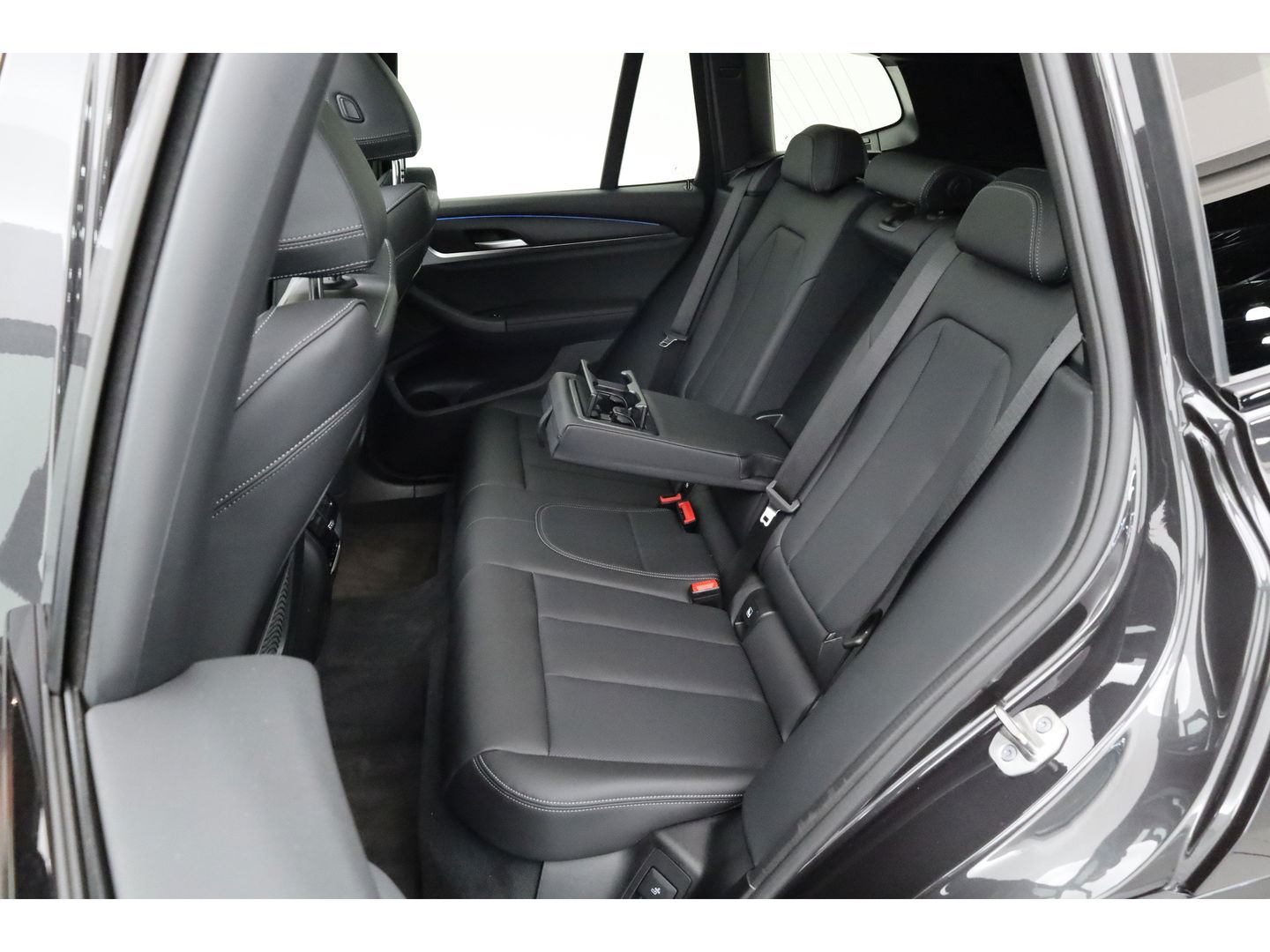 BMW X3 xDrive30e M Sport | Pano | Laser | Elek. Trekhaak | HUD | Keyless | 360cam | Stoel- Stuurverw.