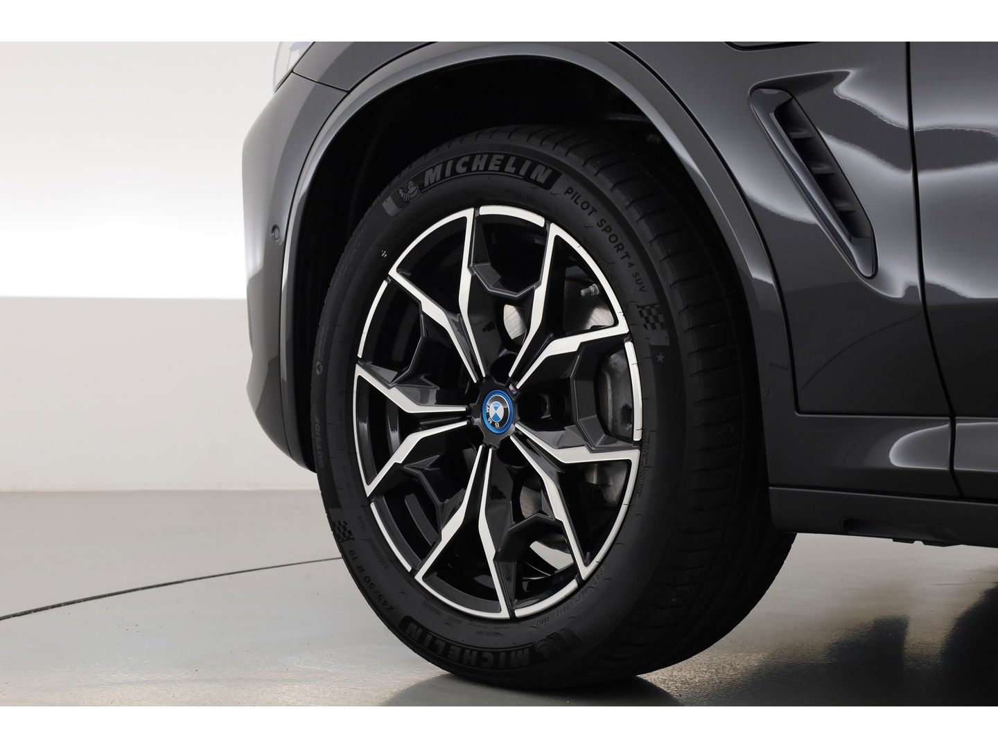 BMW X3 xDrive30e M Sport | Pano | Laser | Elek. Trekhaak | HUD | Keyless | 360cam | Stoel- Stuurverw.