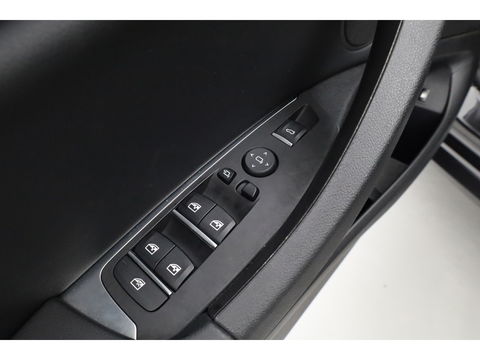 BMW X3 xDrive30e M Sport | Pano | Laser | Elek. Trekhaak | HUD | Keyless | 360cam | Stoel- Stuurverw.