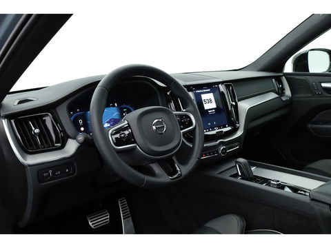 Volvo XC60 T6 Plug-in hybrid R-Design | Pano | Elek. Trekhaak | H&K | Pilot Assist | CarPlay | Navi | Stoel- Stuurverw.