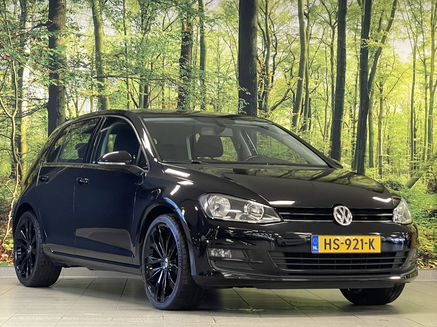 Volkswagen Golf 1.6 TDI Comfortline | Origineel Nederlands! | Cruise Control | Parkeersensoren | Bluetooth | Airconditioning | DAB | Navigatie | Centrale Deurvergrendeling