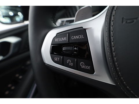 BMW X5 xDrive50e M Sport | Pano | 360 Cam | HUD | Luchtvering | Elek. trekhaak | H&K | Adapt. Cruise