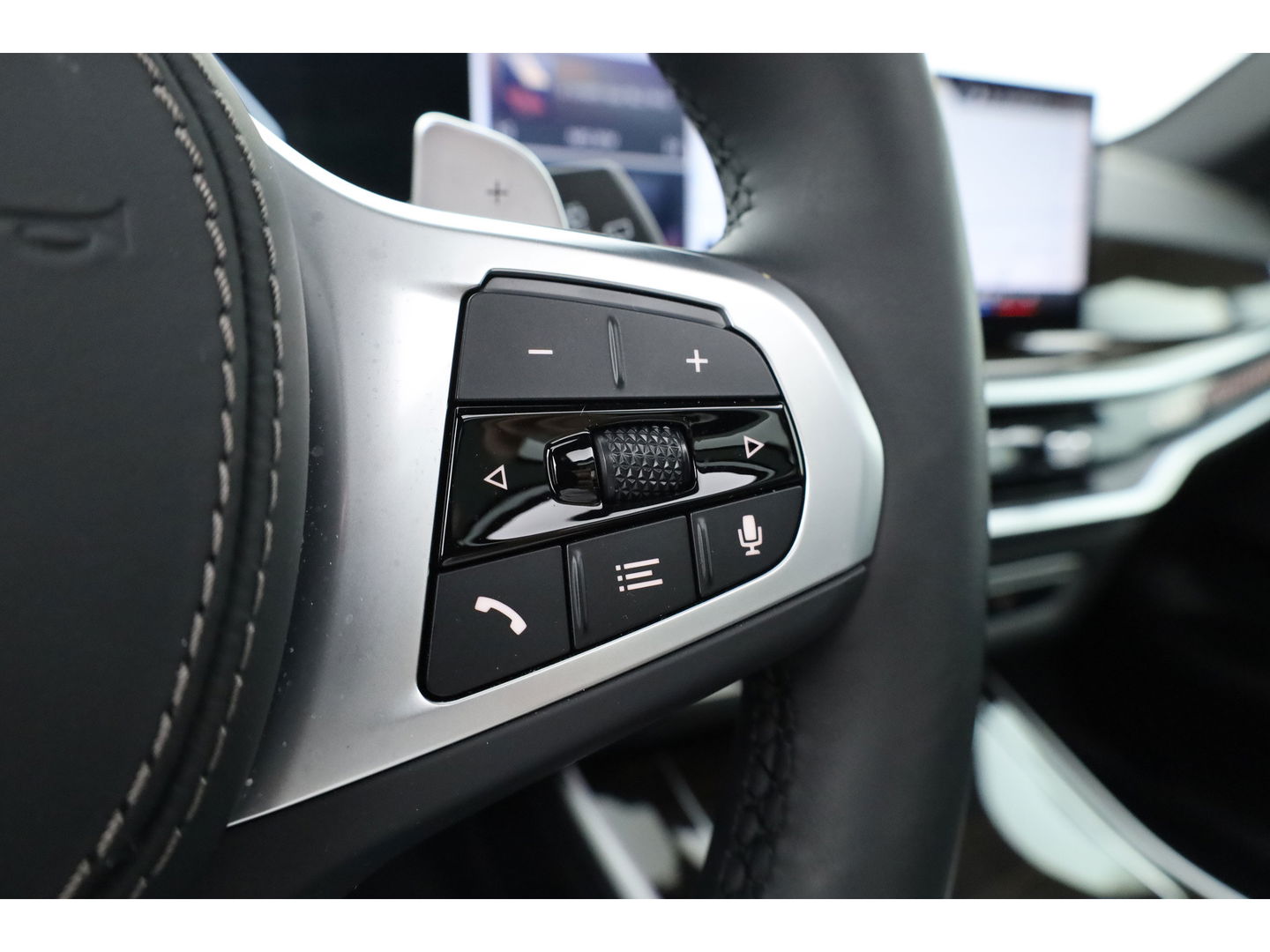 BMW X5 xDrive50e M Sport | Pano | 360 Cam | HUD | Luchtvering | Elek. trekhaak | H&K | Adapt. Cruise