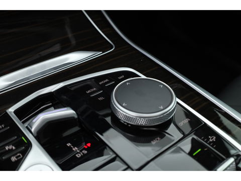 BMW X5 xDrive50e M Sport | Pano | 360 Cam | HUD | Luchtvering | Elek. trekhaak | H&K | Adapt. Cruise