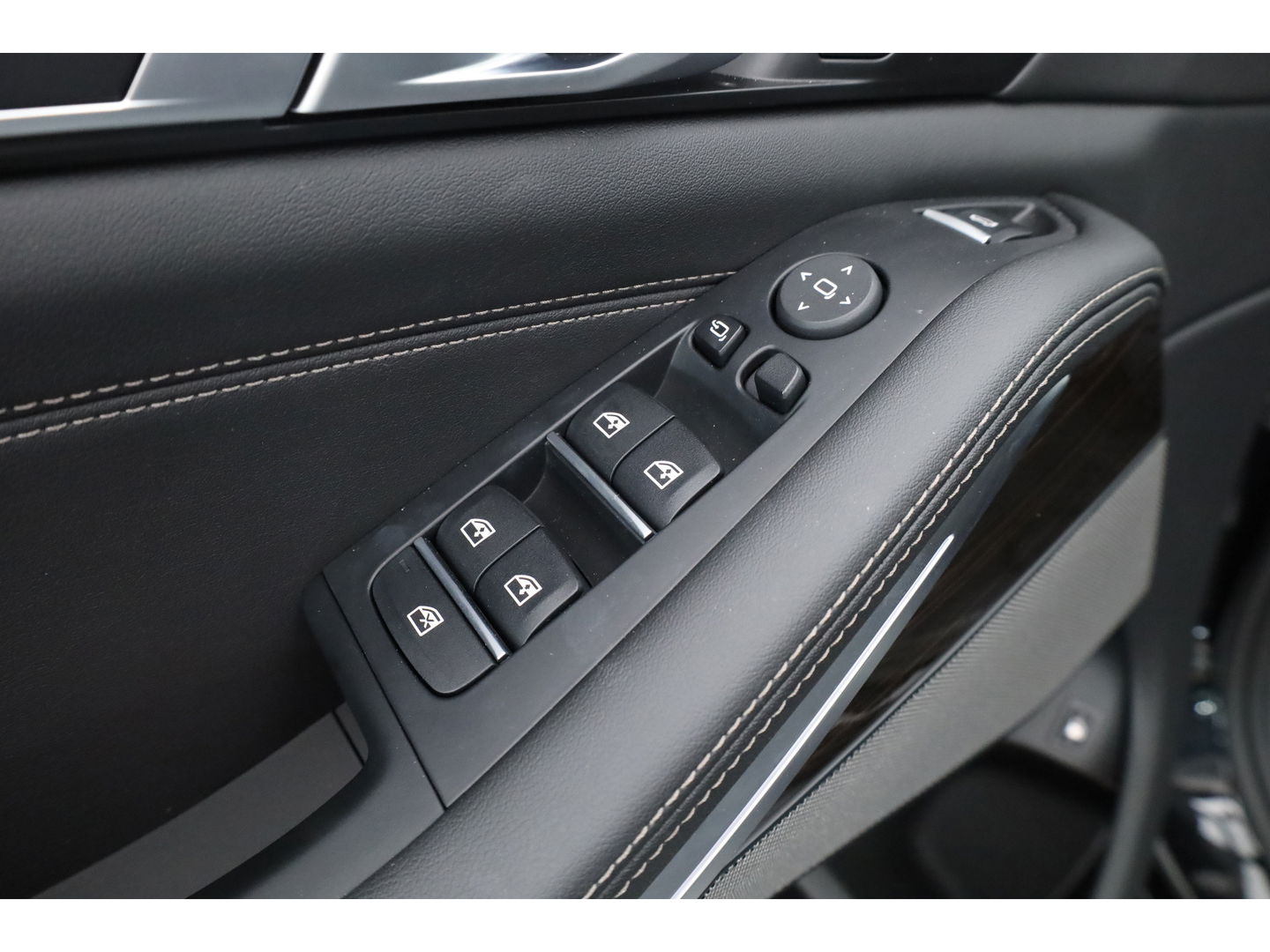 BMW X5 xDrive50e M Sport | Pano | 360 Cam | HUD | Luchtvering | Elek. trekhaak | H&K | Adapt. Cruise