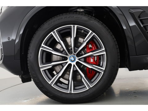 BMW X5 xDrive50e M Sport | Pano | 360 Cam | HUD | Luchtvering | Elek. trekhaak | H&K | Adapt. Cruise