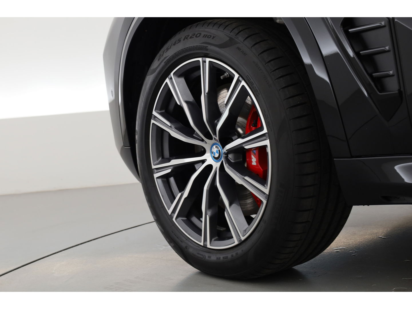 BMW X5 xDrive50e M Sport | Pano | 360 Cam | HUD | Luchtvering | Elek. trekhaak | H&K | Adapt. Cruise