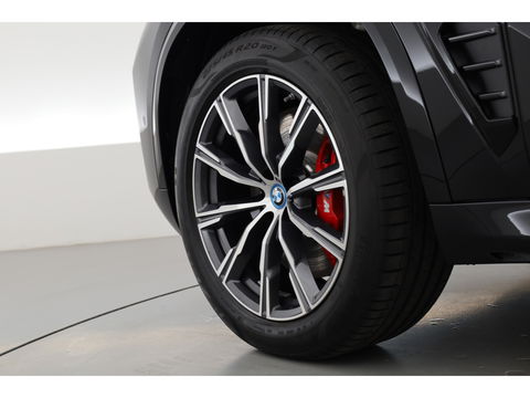 BMW X5 xDrive50e M Sport | Pano | 360 Cam | HUD | Luchtvering | Elek. trekhaak | H&K | Adapt. Cruise
