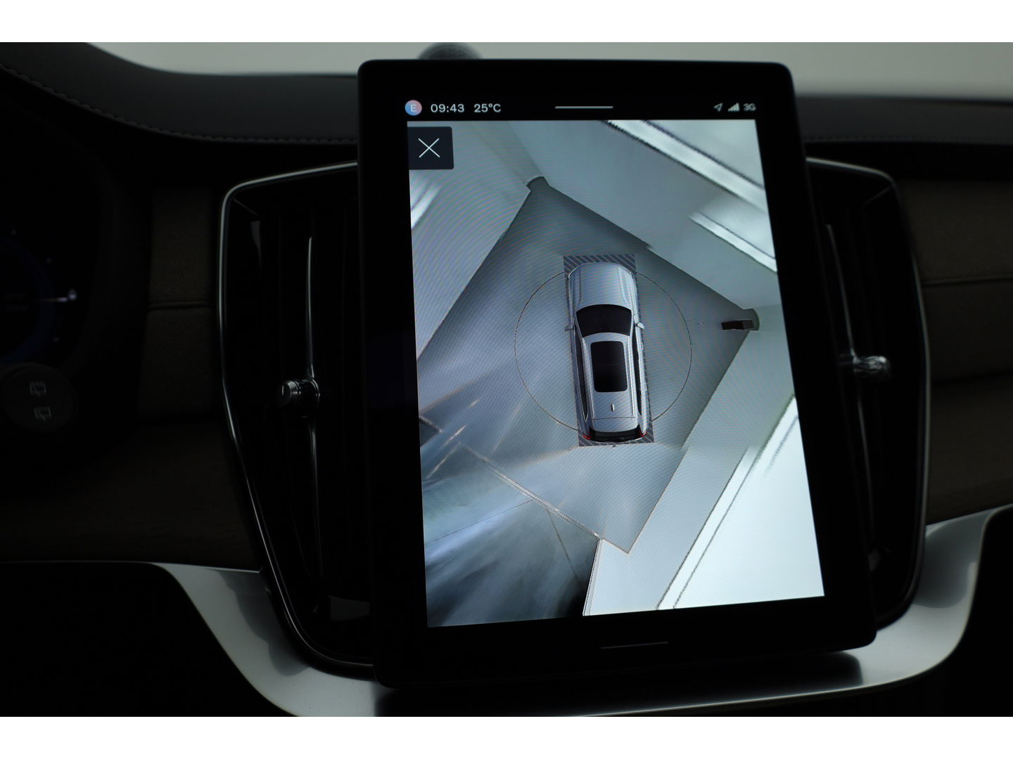 Volvo XC90 T8 Recharge Ultra Bright ''Facelift'' | Full Option | Luchtvering | B&W Audio | Massage | Pano | HUD | Stoelventilatie | 22'' | Trekhaak