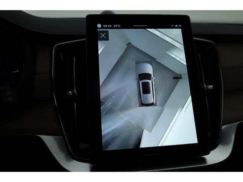 Volvo XC90 T8 Recharge Ultra Bright ''Facelift'' | Full Option | Luchtvering | B&W Audio | Massage | Pano | HUD | Stoelventilatie | 22'' | Trekhaak