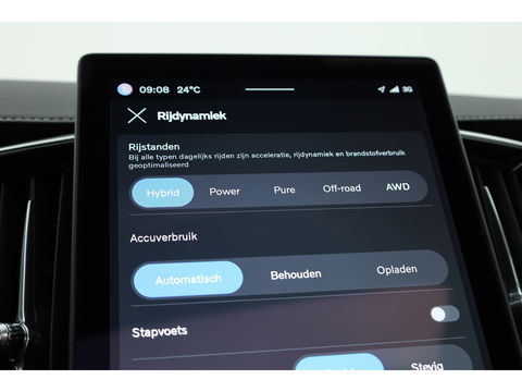 Volvo XC90 T8 Recharge Ultra Bright ''Facelift'' | Full Option | Luchtvering | B&W Audio | Massage | Pano | HUD | Stoelventilatie | 22'' | Trekhaak