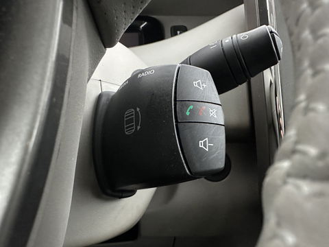 Renault ZOE (inclusive-battery) Q90 Bose Quickcharge 41 kWh Edition One {SOH-92%} LUXURY-LEATHER | FULL-LED | DIGI-COCKPIT | HEATED-COMFORTSEATS | BOSE-PREMIUM-AUDIO | CAMERA | R-LINK | PDC | PRIVACY-GLASS |  17"ALU*