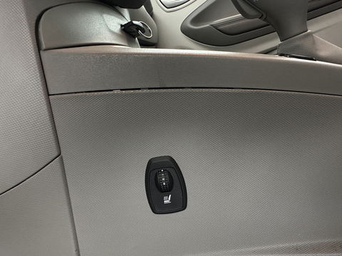 Renault ZOE (inclusive-battery) Q90 Bose Quickcharge 41 kWh Edition One {SOH-92%} LUXURY-LEATHER | FULL-LED | DIGI-COCKPIT | HEATED-COMFORTSEATS | BOSE-PREMIUM-AUDIO | CAMERA | R-LINK | PDC | PRIVACY-GLASS |  17"ALU*