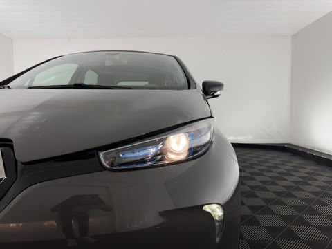 Renault ZOE (inclusive-battery) Q90 Bose Quickcharge 41 kWh Edition One {SOH-92%} LUXURY-LEATHER | FULL-LED | DIGI-COCKPIT | HEATED-COMFORTSEATS | BOSE-PREMIUM-AUDIO | CAMERA | R-LINK | PDC | PRIVACY-GLASS |  17"ALU*