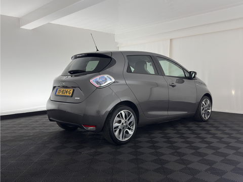Renault ZOE (inclusive-battery) Q90 Bose Quickcharge 41 kWh Edition One {SOH-92%} LUXURY-LEATHER | FULL-LED | DIGI-COCKPIT | HEATED-COMFORTSEATS | BOSE-PREMIUM-AUDIO | CAMERA | R-LINK | PDC | PRIVACY-GLASS |  17"ALU*
