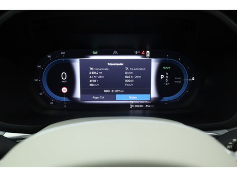 Volvo XC60 2.0 T6 Plug-in hybrid AWD Inscription | Long Range | Google | Trekhaak | Leer | 360 camera | Standkachel | Stoel + stuurverwarming |