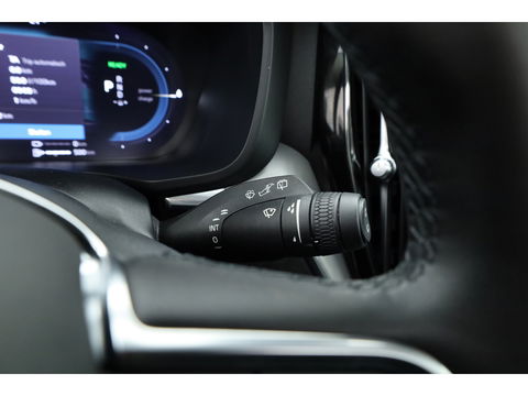 Volvo XC60 2.0 T6 Plug-in hybrid AWD Core Bright | Long Range | Pano | ACC | Blis | Stoel + stuurverw. |