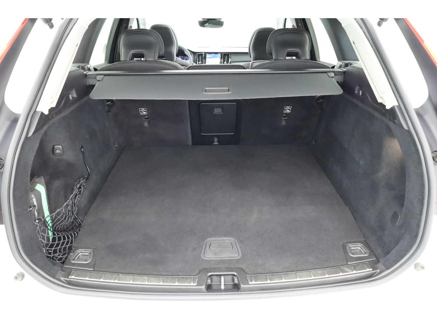 Volvo XC60 2.0 T6 Plug-in hybrid AWD Core Bright | Long Range | Pano | ACC | Blis | Stoel + stuurverw. |