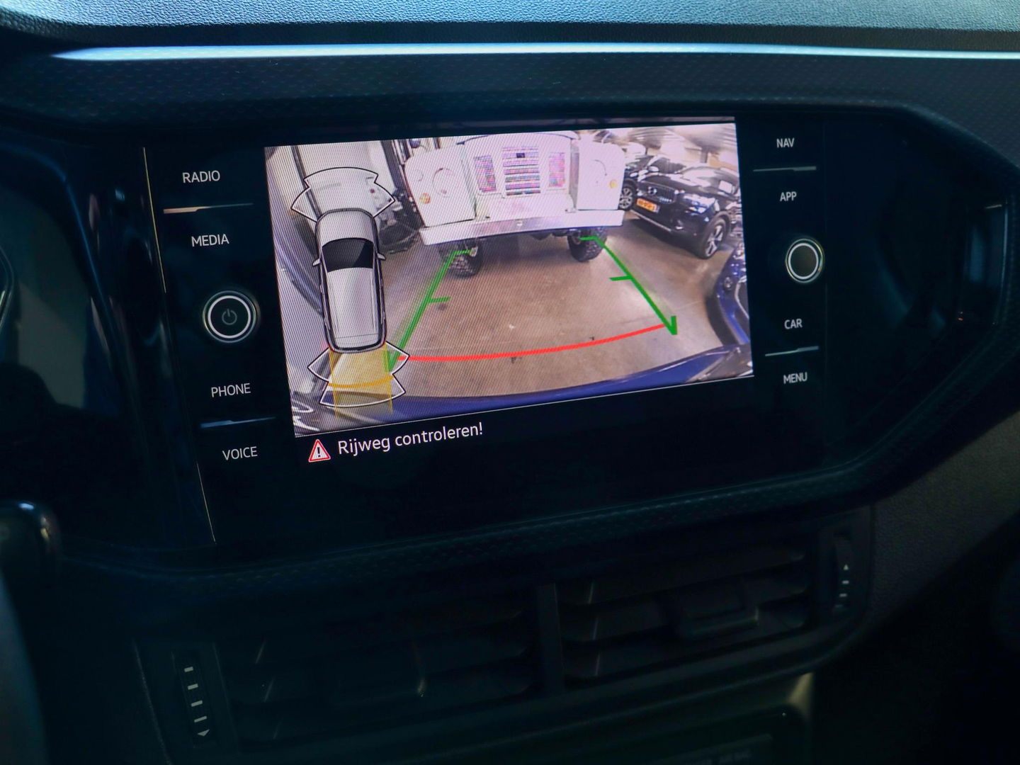 Volkswagen T-Cross 1.0 TSI Life 110PK Automaat PDC V+A | Camera | CarPlay | ACC