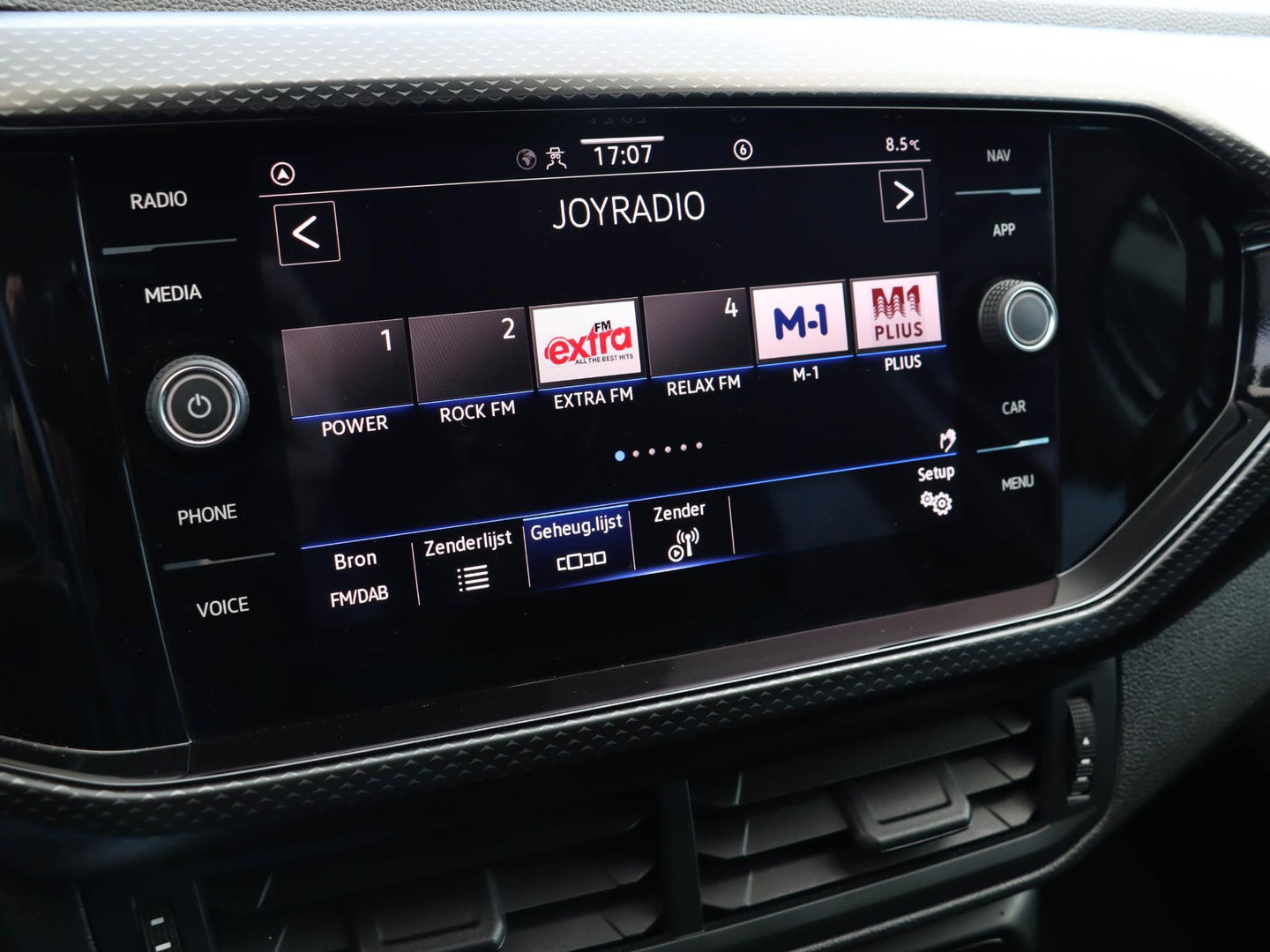 Volkswagen T-Cross 1.0 TSI Life 110PK Automaat PDC V+A | Camera | CarPlay | ACC