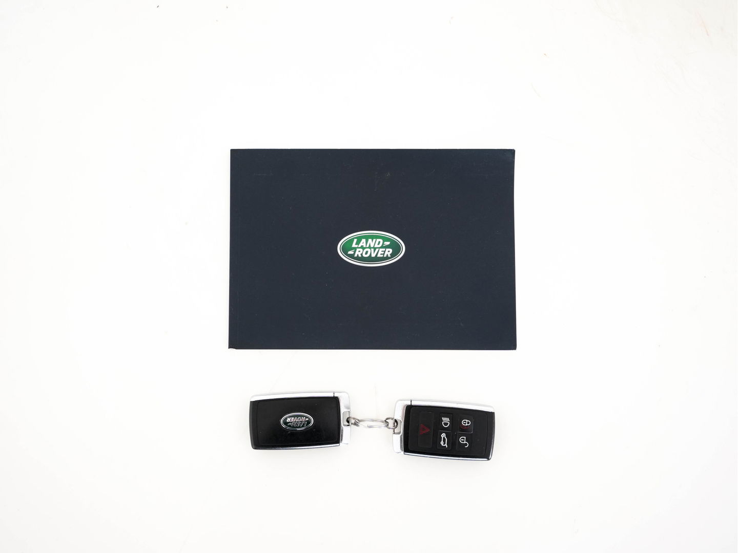 Land Rover Range Rover Velar 2.0 P400e R-Dynamic HSE Plug-In (INCL-BTW) *PANO | LUXURY-LEATHER | ADAPTIVE-CRUISE | FULL-LED | BLIND-SPOT | MEMORY-PACK | MERIDIAN-SOUND | HEATED-COMFORTSEATS | DIGI-COCKPIT | CAMERA | KEYLESS | DAB+ | SHIFT-PADDLES | ...