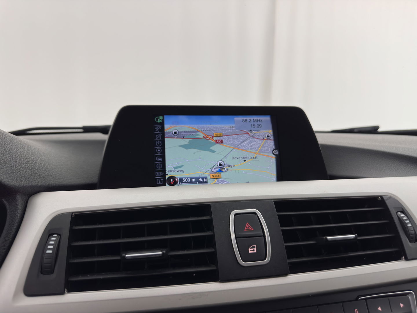 BMW 3 Serie Touring 316d High Executive *FULL-LEATHER | NAVI-FULLMAP | HEATED-COMFORTSEATS | AIRCO | CRUISE | PDC | 17''ALU*