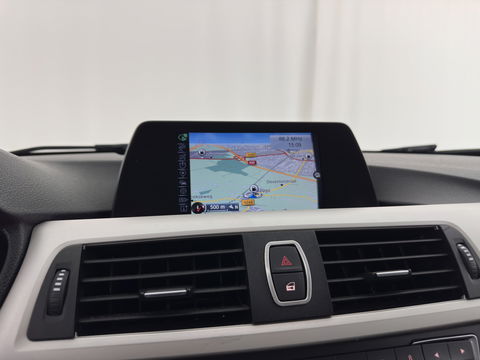 BMW 3 Serie Touring 316d High Executive *FULL-LEATHER | NAVI-FULLMAP | HEATED-COMFORTSEATS | AIRCO | CRUISE | PDC | 17''ALU*