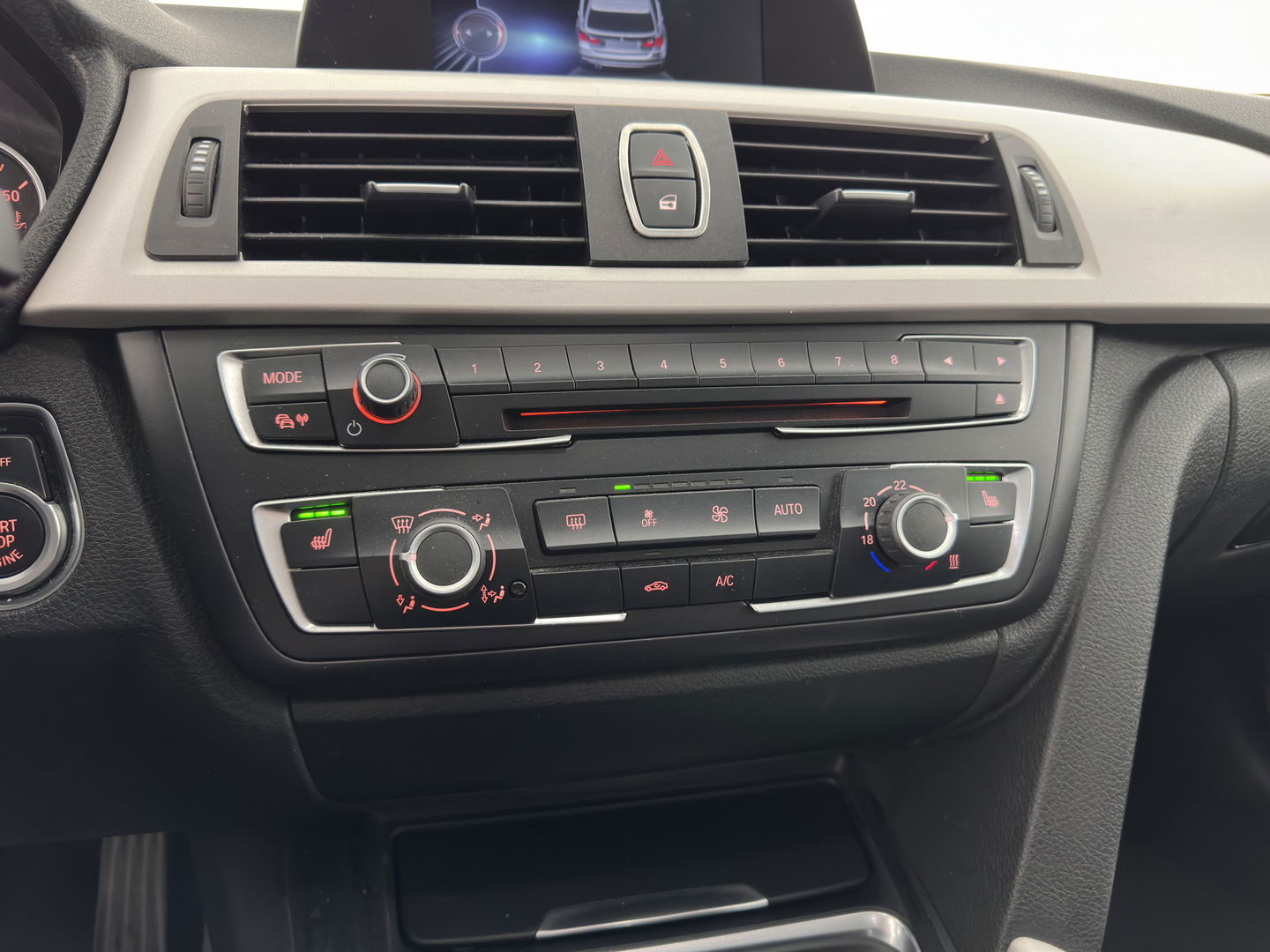 BMW 3 Serie Touring 316d High Executive *FULL-LEATHER | NAVI-FULLMAP | HEATED-COMFORTSEATS | AIRCO | CRUISE | PDC | 17''ALU*