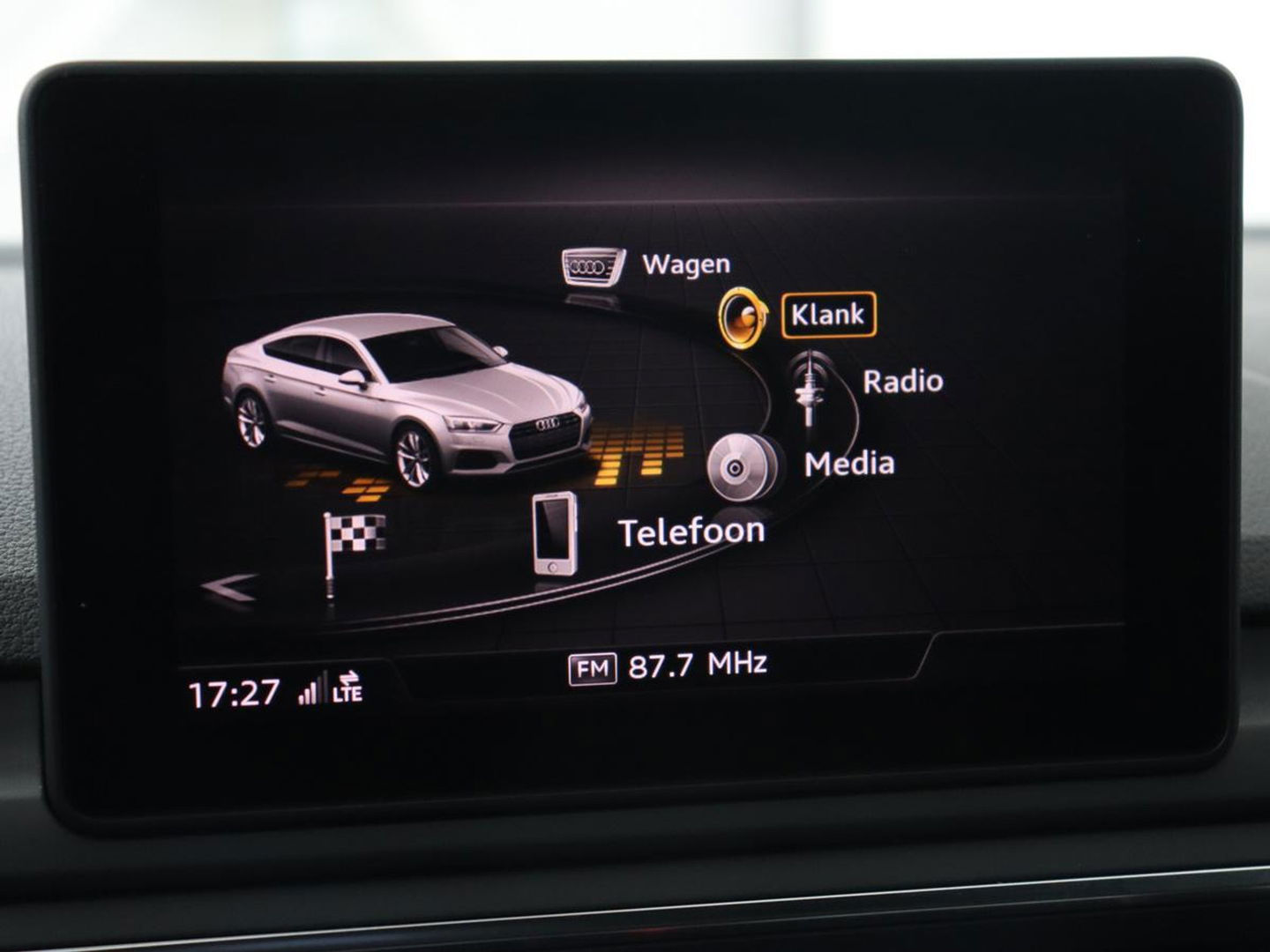 Audi A5 40 TFSI Sport S-line Edition | 80.600km NAP | Panoramadak | Stoelverwarming | Half leder | Sportstoelen | Navigatie | Full LED | Climate control | Sportstuur | Parkeerhulp