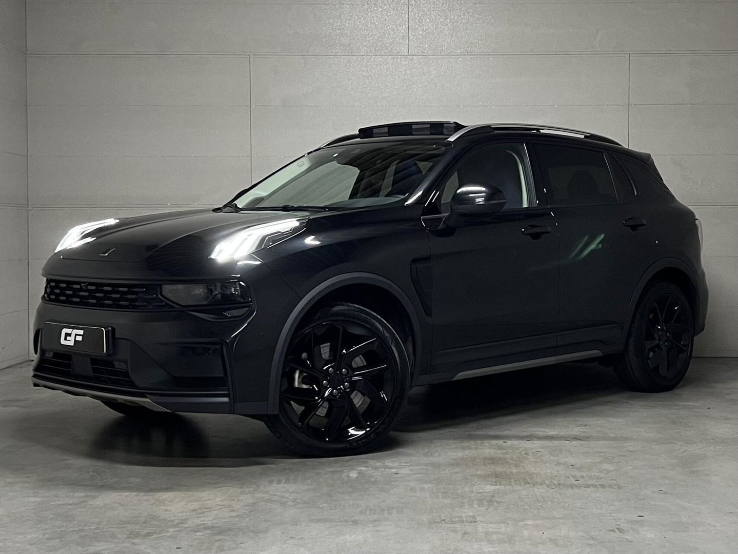 Lynk & Co 01 1.5 Plug-in Black Edition Sfeerver. 360° NAP