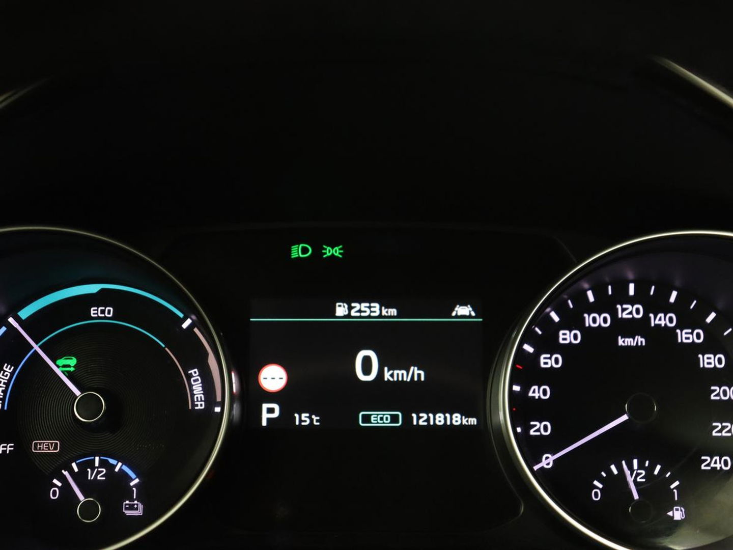 Kia Ceed 1.6 GDI PHEV DynamicLine | Carplay | Camera | Navigatie | Keyless | Climate control | Cruise control | Full LED | Parkeerhulp | Plug In