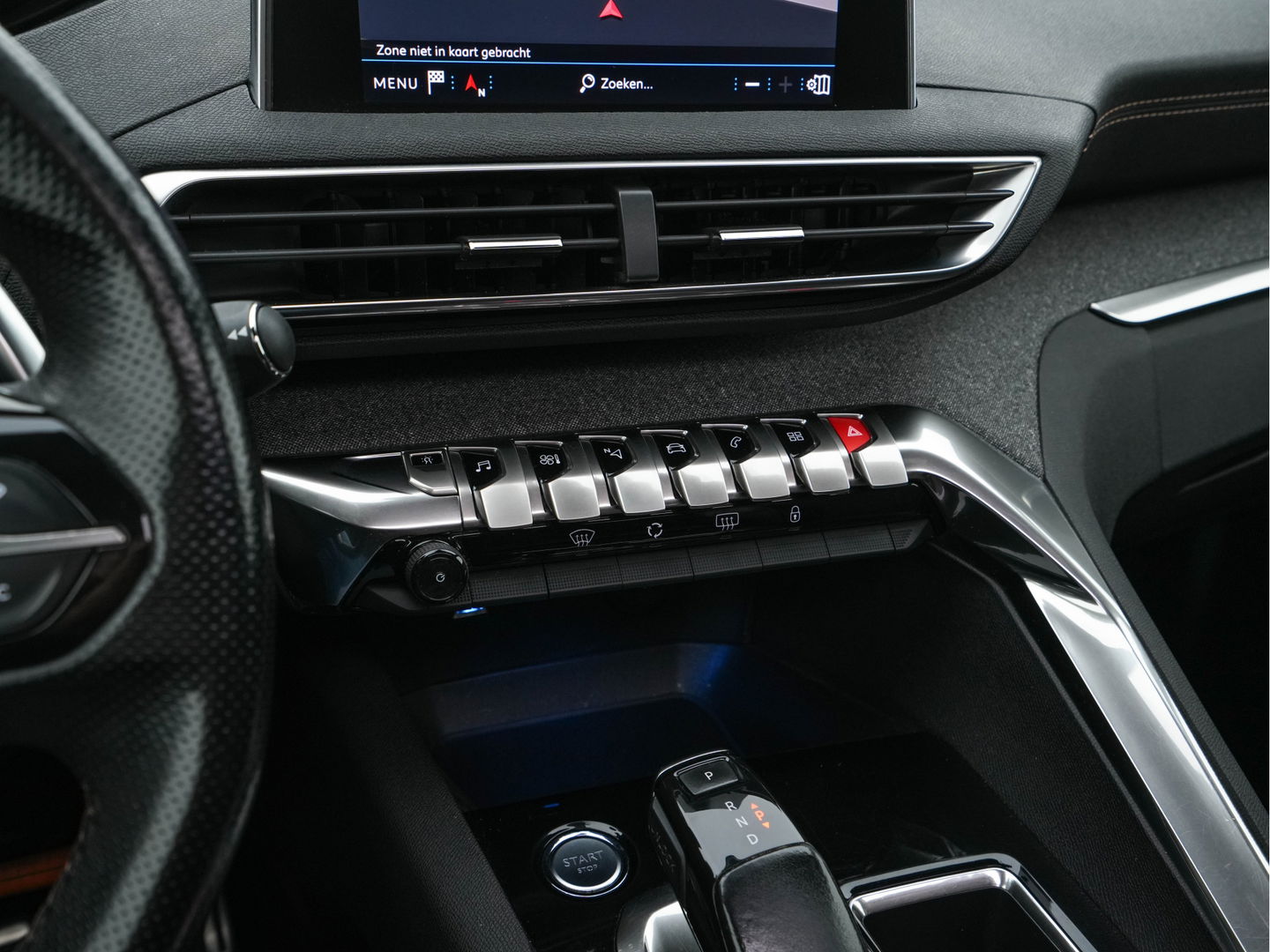 Peugeot 5008 1.6 e-THP GT-Line [ 7-Pers. ] Aut. *PANO | LEATHER-FABRIC | FULL-LED | DIGI-COCKPIT | LANE-ASSIST | BLINDS-SPOT | SPORT-SEATS | CAMERA | NAVI-FULLMAP | SHIFT-PADDLES | PRIVACY-GLASS | TOWBAR | 18''ALU*