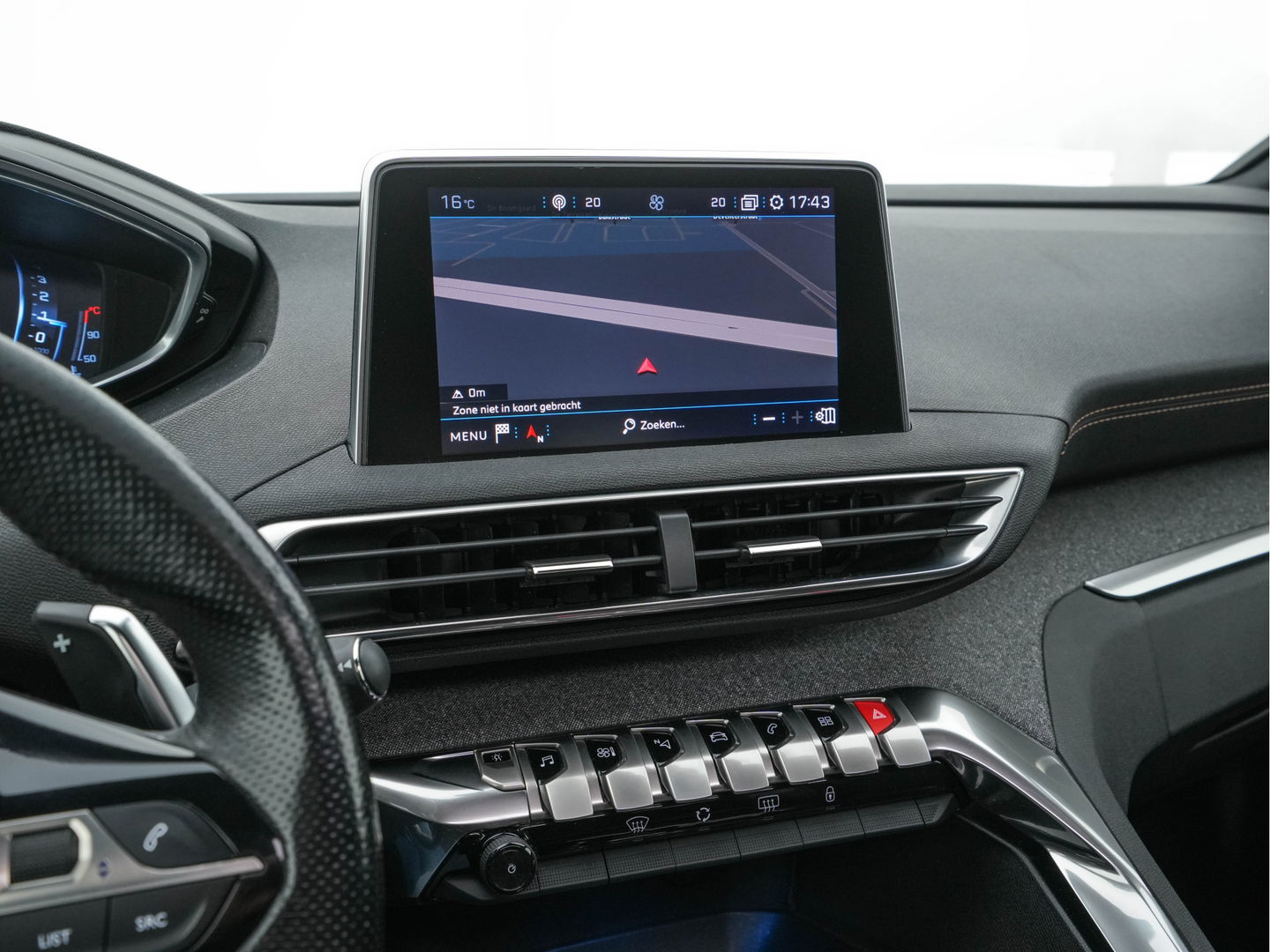 Peugeot 5008 1.6 e-THP GT-Line [ 7-Pers. ] Aut. *PANO | LEATHER-FABRIC | FULL-LED | DIGI-COCKPIT | LANE-ASSIST | BLINDS-SPOT | SPORT-SEATS | CAMERA | NAVI-FULLMAP | SHIFT-PADDLES | PRIVACY-GLASS | TOWBAR | 18''ALU*