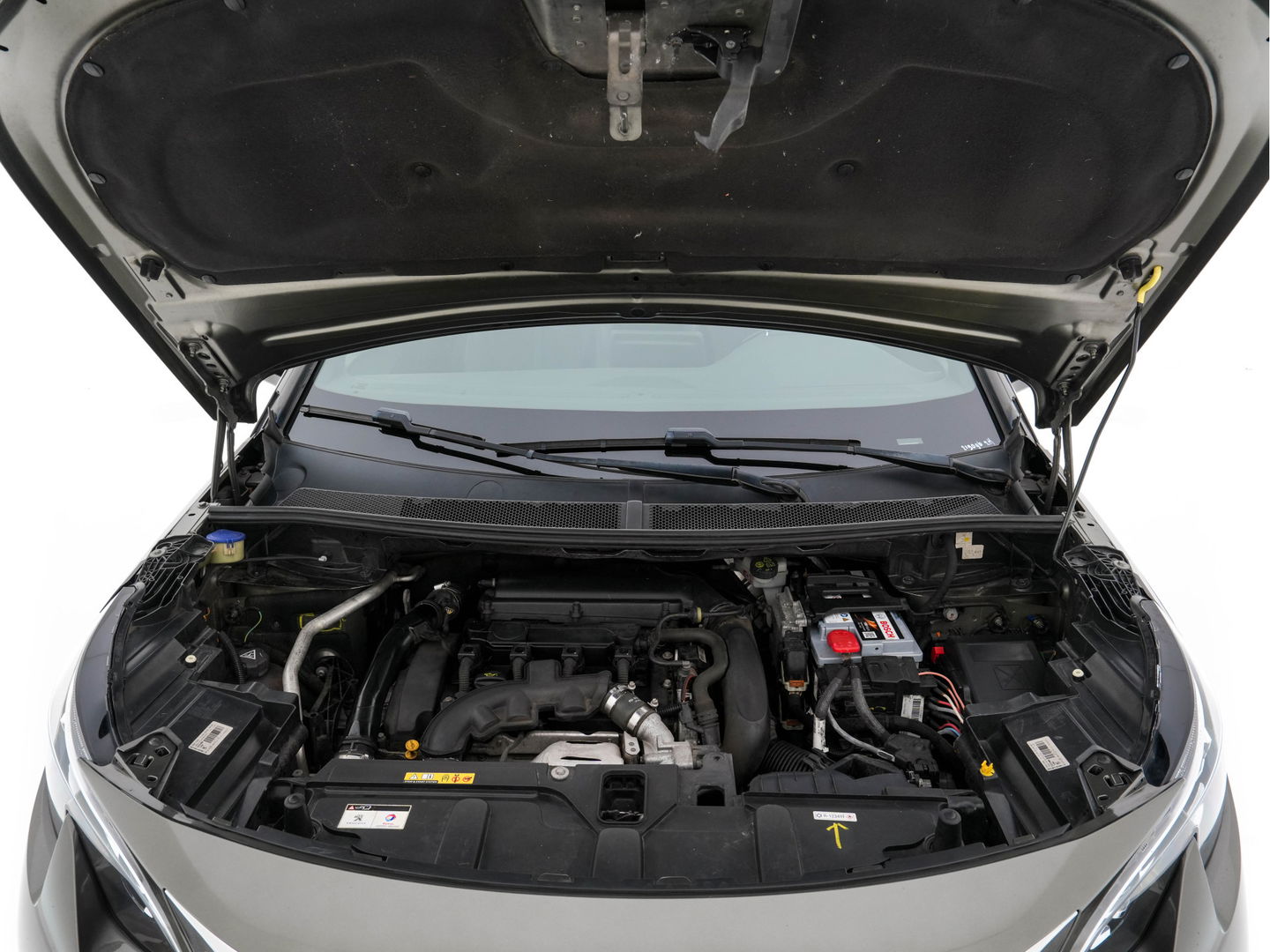 Peugeot 5008 1.6 e-THP GT-Line [ 7-Pers. ] Aut. *PANO | LEATHER-FABRIC | FULL-LED | DIGI-COCKPIT | LANE-ASSIST | BLINDS-SPOT | SPORT-SEATS | CAMERA | NAVI-FULLMAP | SHIFT-PADDLES | PRIVACY-GLASS | TOWBAR | 18''ALU*