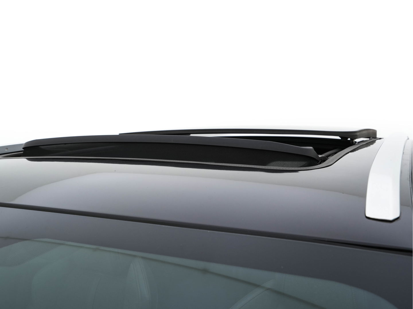 Peugeot 5008 1.6 e-THP GT-Line [ 7-Pers. ] Aut. *PANO | LEATHER-FABRIC | FULL-LED | DIGI-COCKPIT | LANE-ASSIST | BLINDS-SPOT | SPORT-SEATS | CAMERA | NAVI-FULLMAP | SHIFT-PADDLES | PRIVACY-GLASS | TOWBAR | 18''ALU*